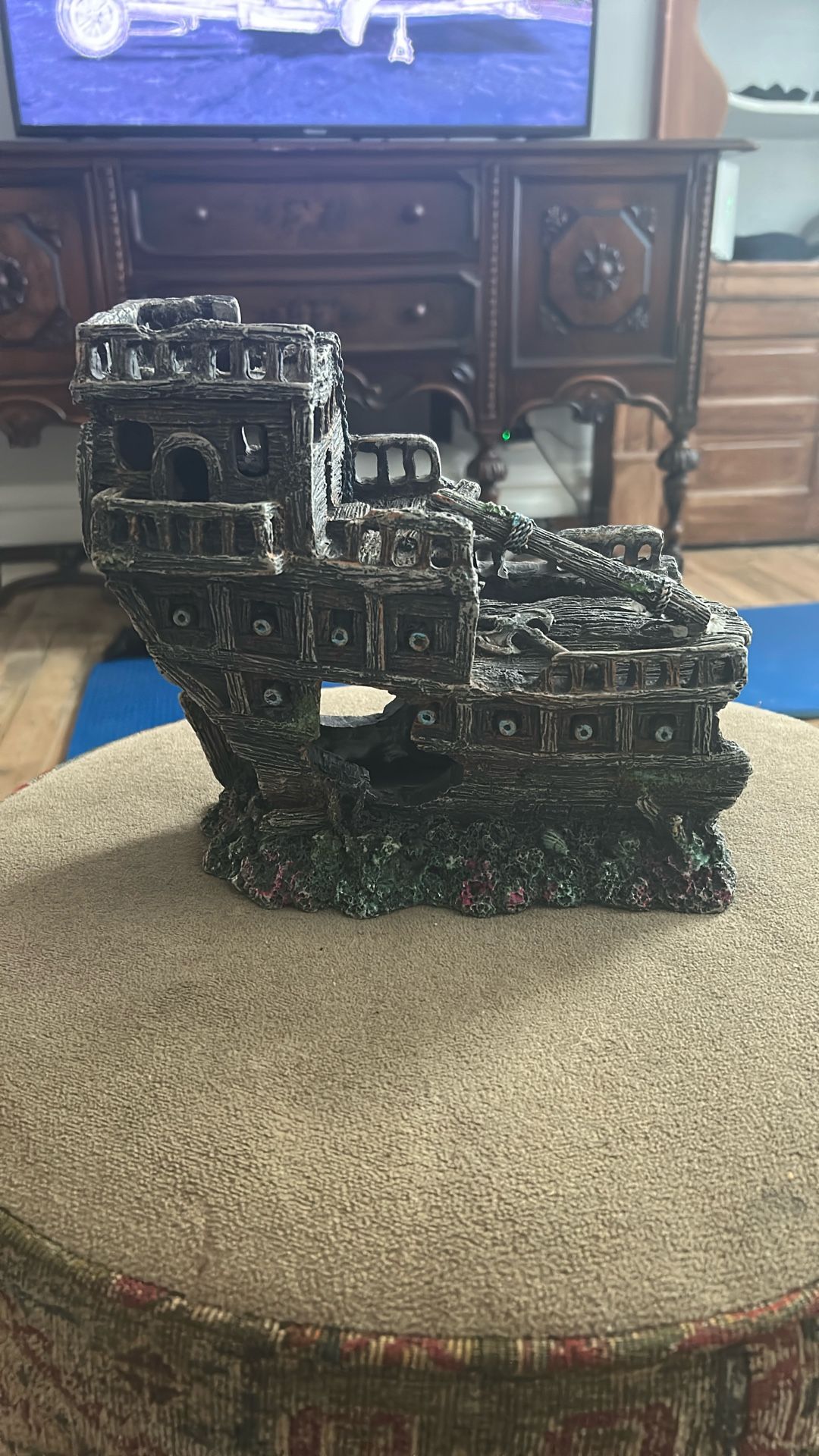 Fish Tank Decor Back Of Ship 