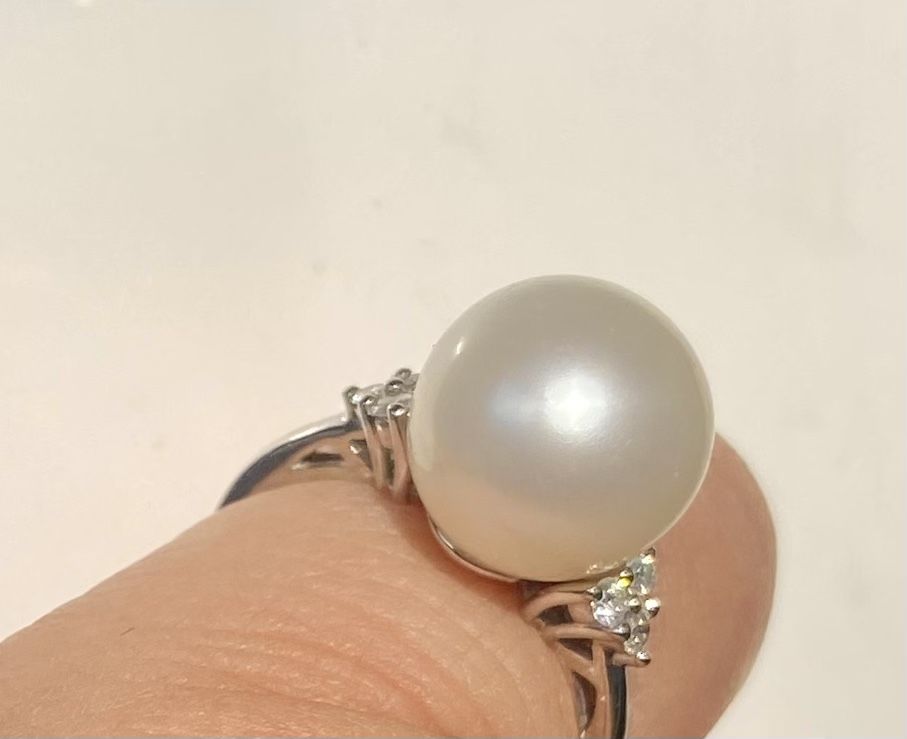 Effy 14K White gold and cultured pearl ring