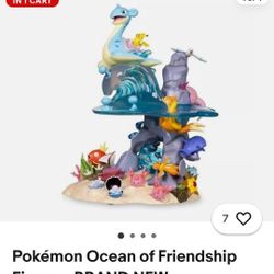Pokemon Lapras Statue 