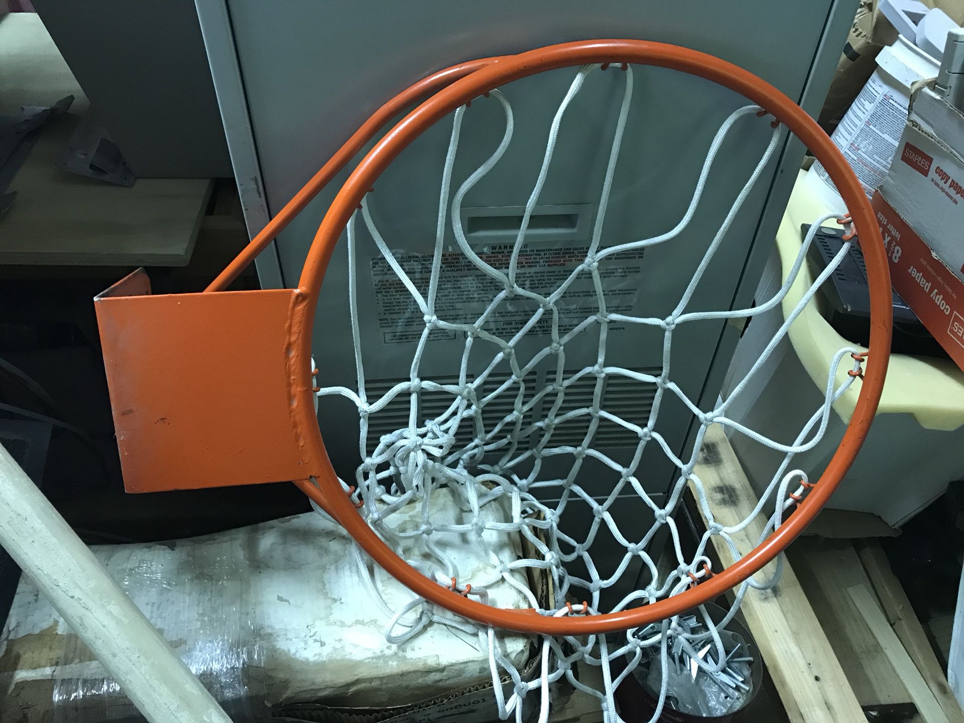 Heavy duty basketball hoop