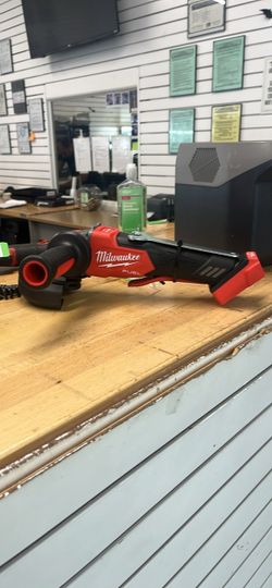 Milwaukee Fuel Cordless Angle Grinder (2880-20)