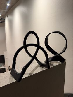 Sale-Set of 2 Black Sculptural Modern Bookends-$15 Pickup Special