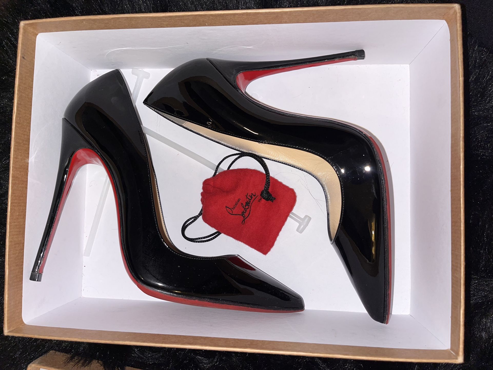 Christian Louboutin So Kate Heels