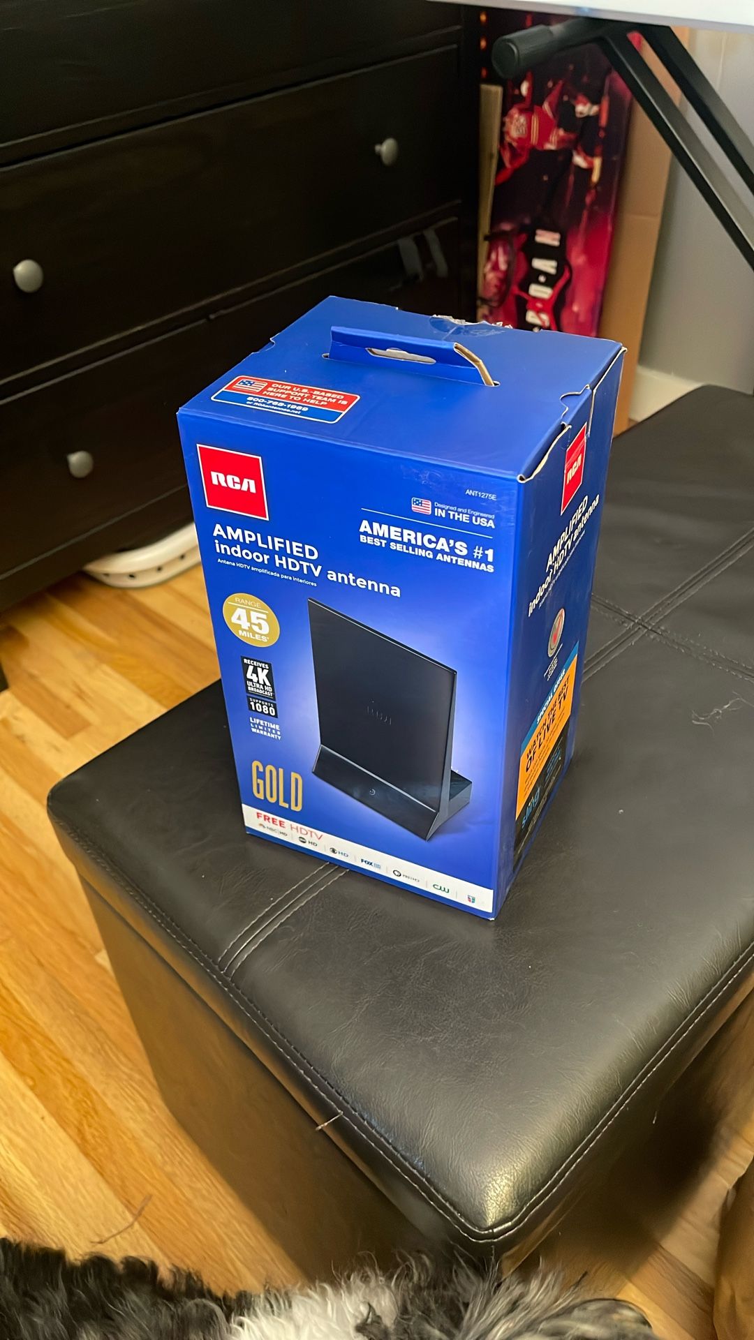 RCA Amplified Indoor HDTV Antenna