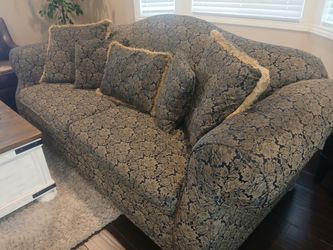 Blue Victorian sofa.