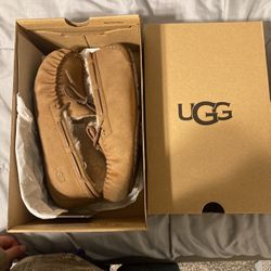 UGGS kids Dakota 