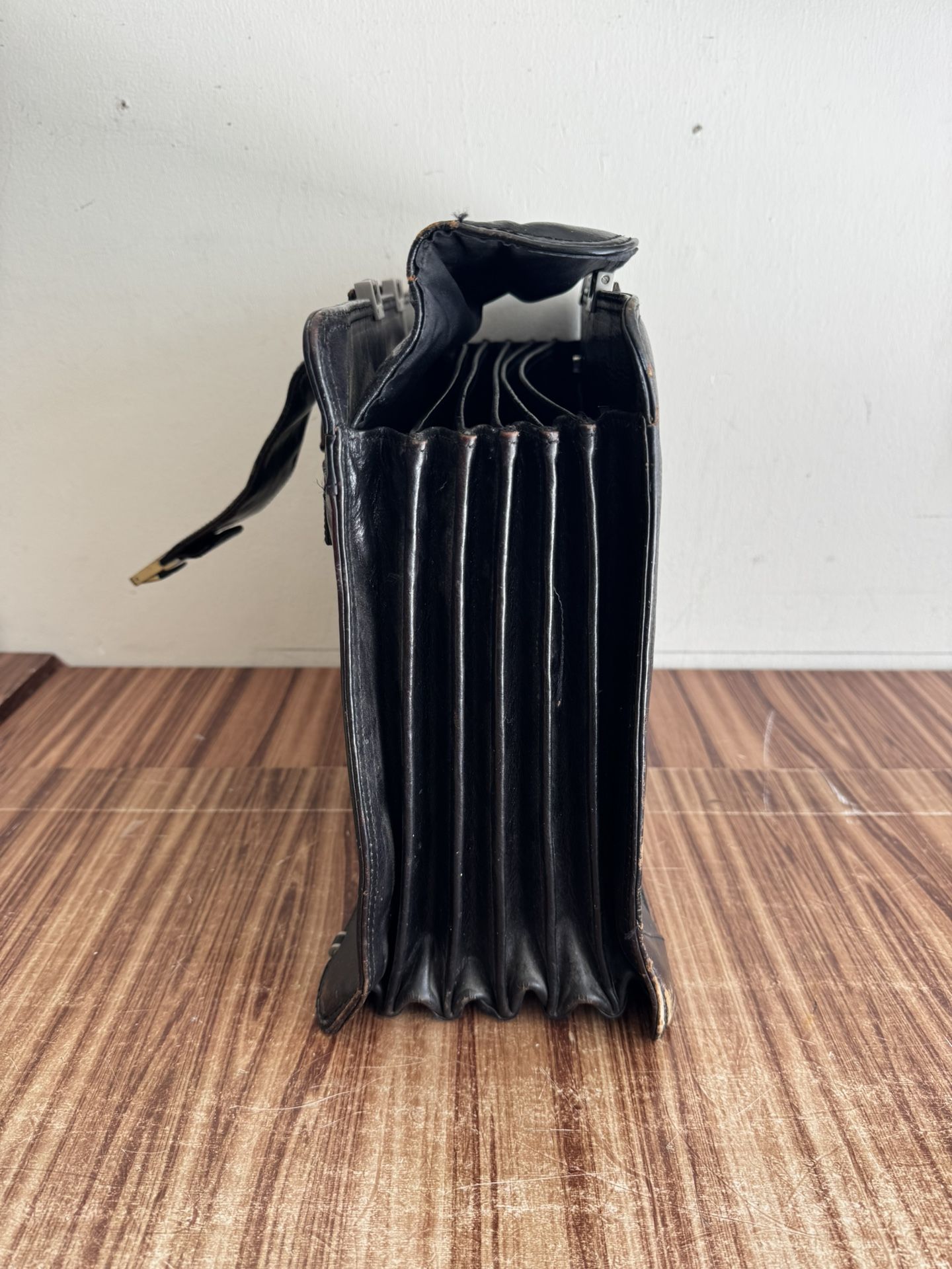 Leather brief case 