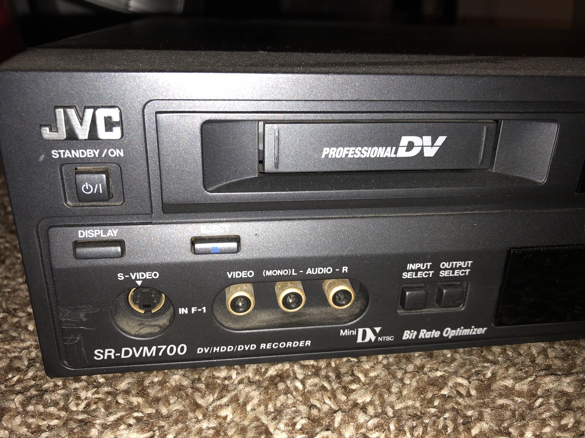 JVC SR-DVM700 DV/HDD/DVD Recorder