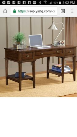 Brand new Hillsdale furniture desk
