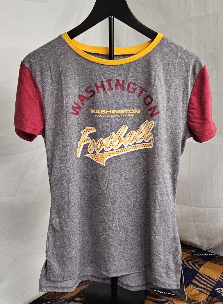 Women's NFL Team Apparel Washington Football Team T-Shirt Size Small