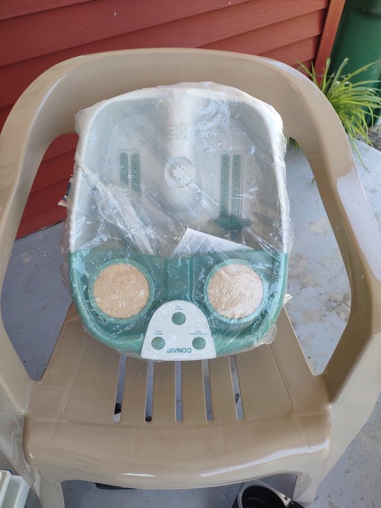 Conair Foot Massager/Soaker - Brand New