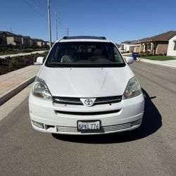 2006 Toyota Sienna XLE limited 