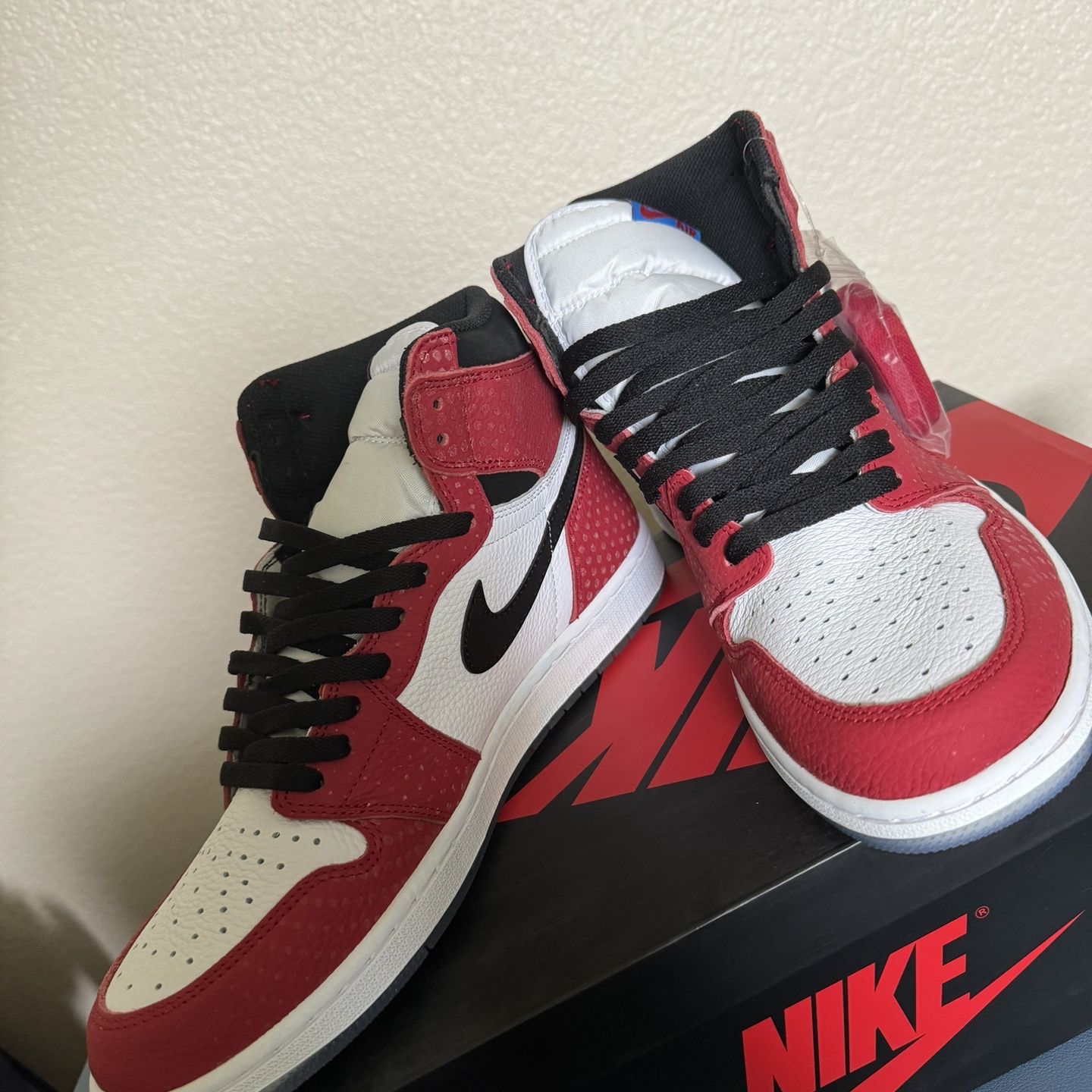 Nike Jordan 1 High Origin Story (Spider-Man)