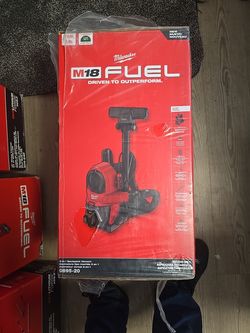 Milwaukee Dewalt ryobi skil tools