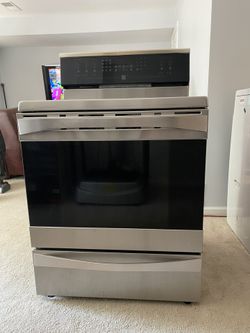 Elite Kenmore Induction Oven - Black & Silver - Full Option