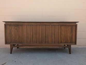 Vintage console radio record player