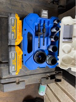 Brand new two dewalt power stack 5s and Lenox hole punch kit