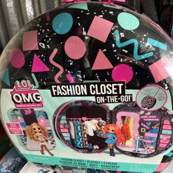 LOL Surprise OMG Fashion Closet On-The-Go, Great Gift for Kids Ages 4 5 6+