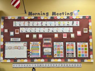 Bulletin board set