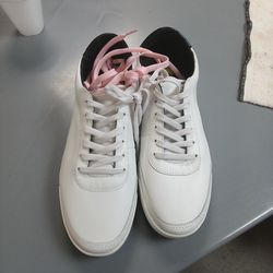 Novella White Universal Shoes