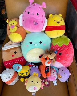 Squishmallow’s (a bunch)