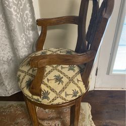 High Chair /Bar Arm Chair 