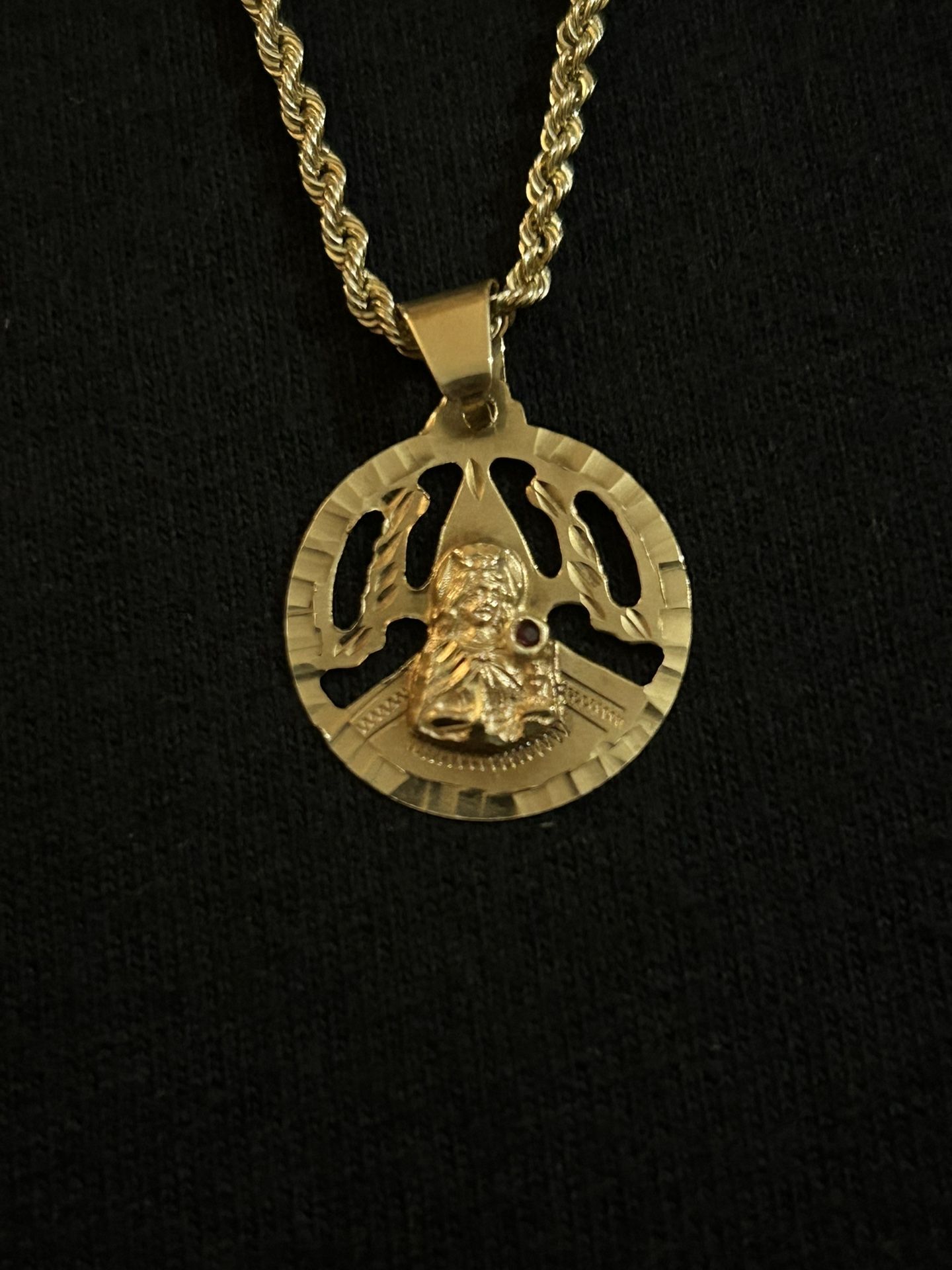 10K Gold Chain + Pendant 