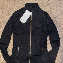 Black Lululemon Define Jacket size 6