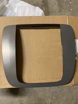 2013 GMC Yukon dash trim