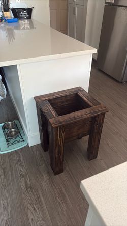 Handmade solid wood standing planter box