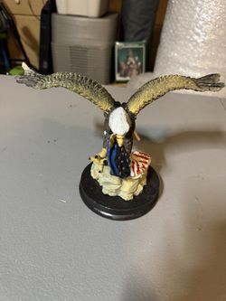 American Eagle Figure