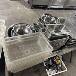 VARIETY OF RESTAURANT ITEMS