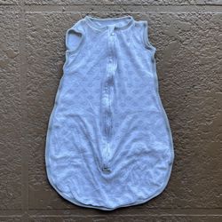 Like new baby Swaddle Designs zzZipMe Sack, size small, 0-6 months