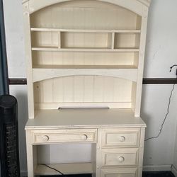 White Desk And Hutch