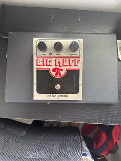 Big muff fuzz distortion guitar pedal