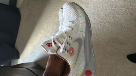 Nike Kyrie Low 2 x SpongeBob SquarePants "Sandy Cheeks