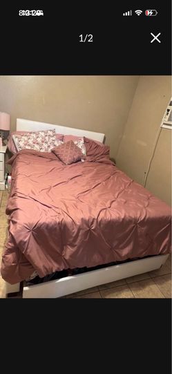 Queen bed