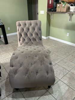 Chaise Lounge Chair