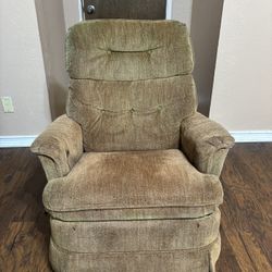 Vintage Rocking Recliner Chair - Clean & Comfy