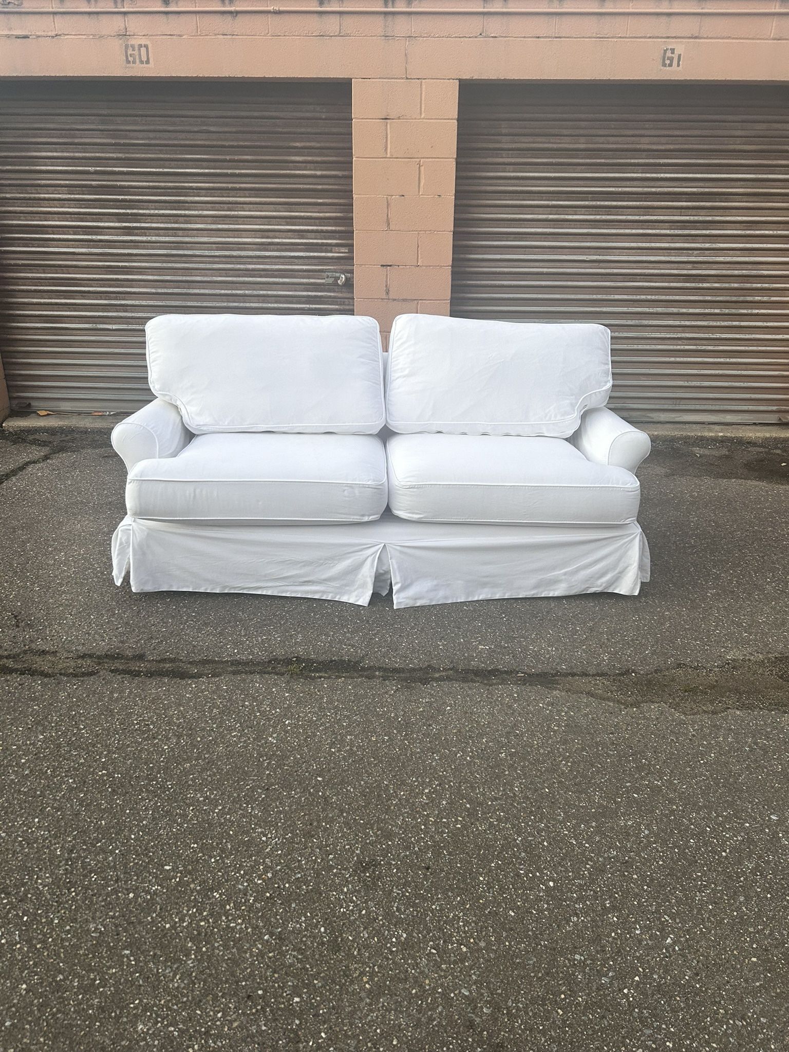 (Delivery Available) Ballard Designs Davenport Couch