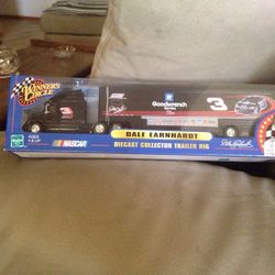 NASCAR 2000 Winner's Circle * Dale Earnhardt Collector Trailer Rig * NO TRADES