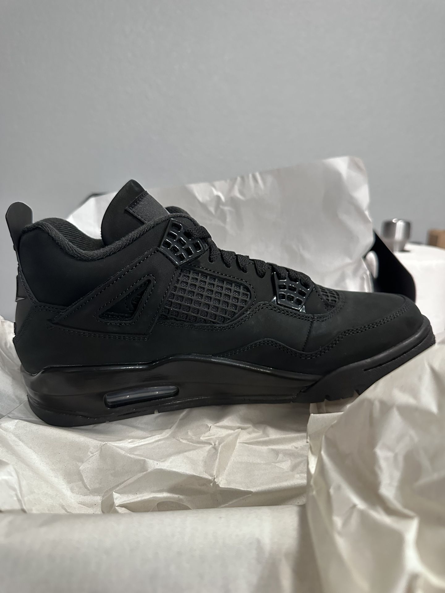 Jordan 4 Black Cat 2025 Size 8.5 Men