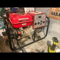 HONDA EG3500 GAS GENERATOR 