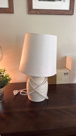 Table lamp and shade