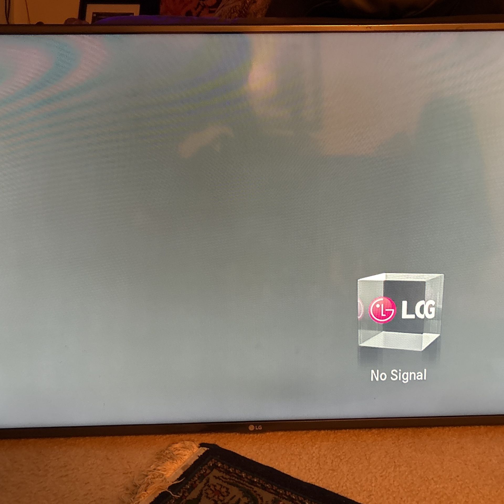 TV 50” By LG Flatscreen