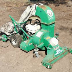 Billy Goat Commercial Pro Leaf Vac Vacuum - Self Propelled - Honda