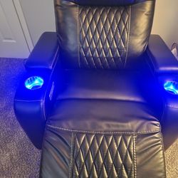 Power Recliner 
