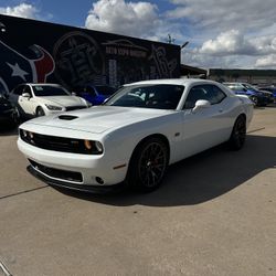 2016 Dodge Challenger Scat Pack 