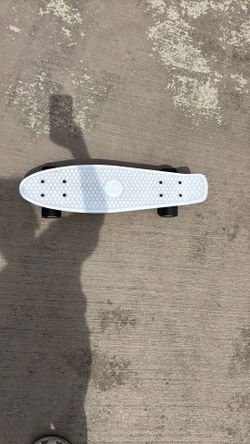 Kids mini skateboard