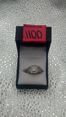 10K White Gold Engagement Ring